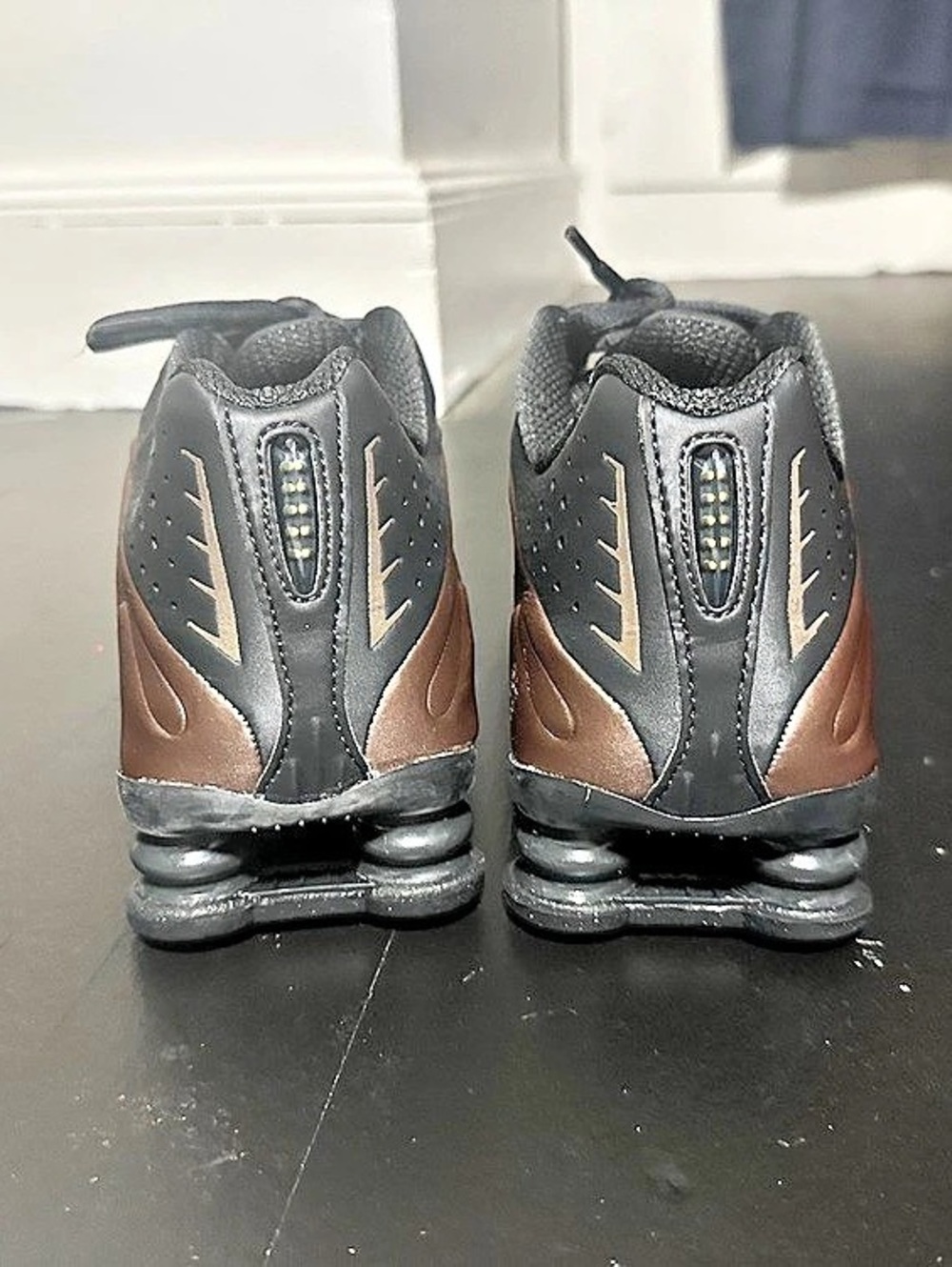 Nike Shox R4 - Picture 4 of 7